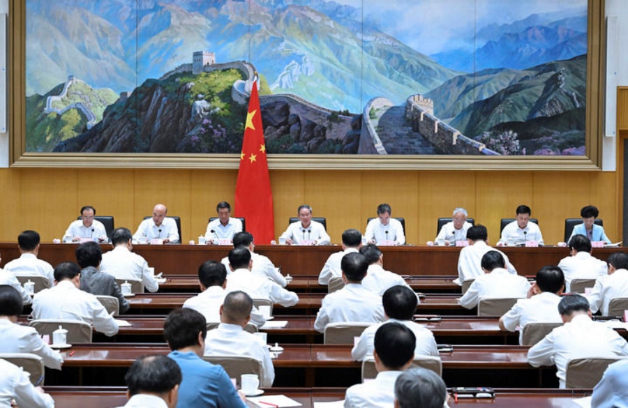 李強主持召開國務(wù)院第九次全體會議強調(diào) 鞏固拓展經(jīng)濟回升向好勢頭 努力完成全年經(jīng)濟社會發(fā)展目標任務(wù)